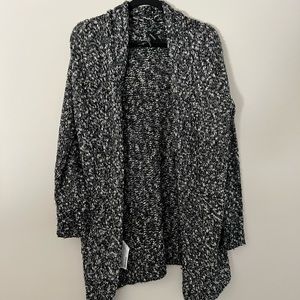 Forever 21 oversized cardigan/knitted sweater